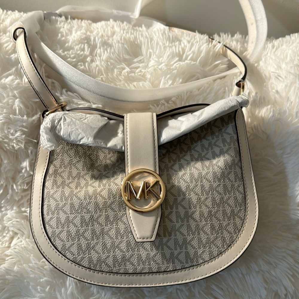 Brandnew Michael Kors Crossbody Bag